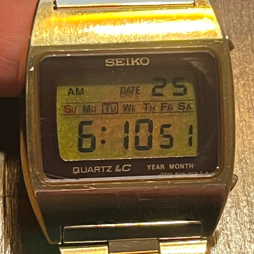 Vintage 1978 Seiko Gold and Silver Quartz LC